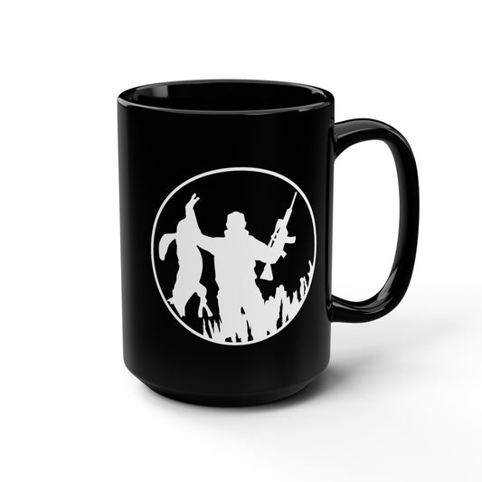 Coyote Hunter Holding Coyote Circle Mug, 15oz